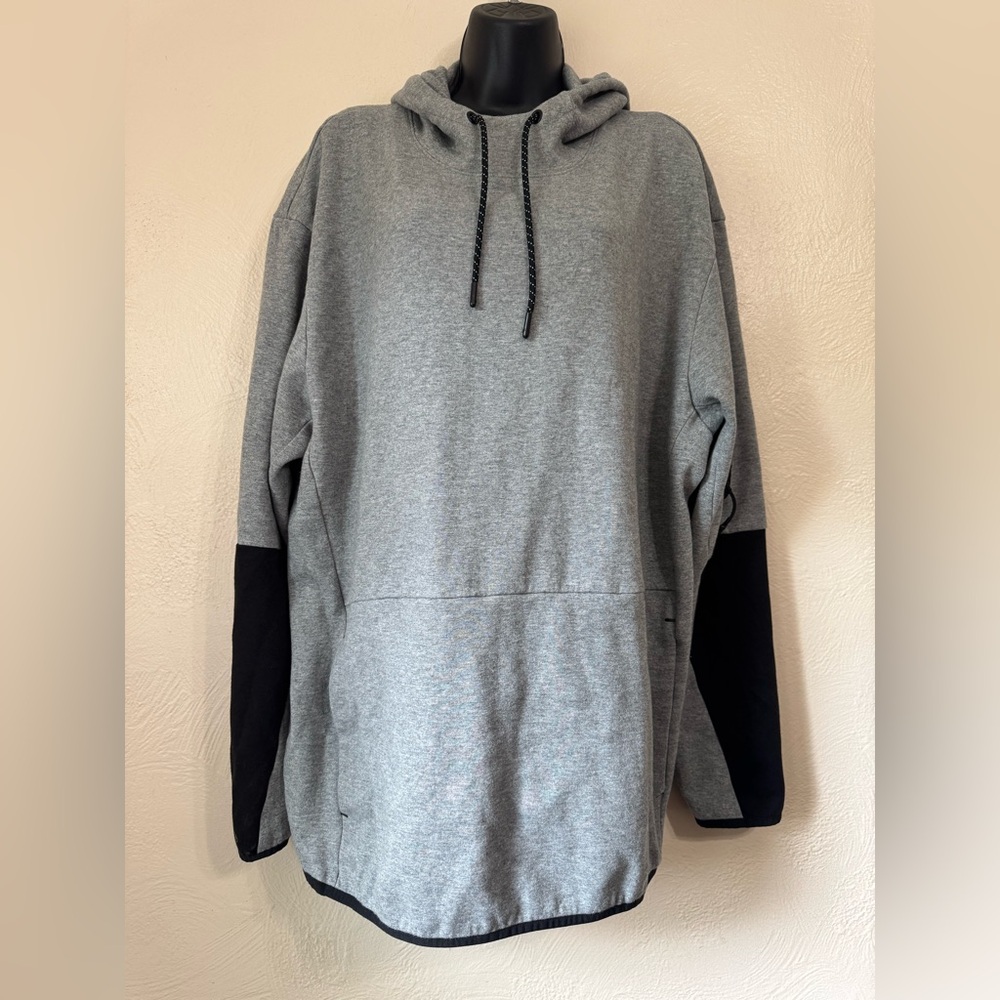 MTA Sport Men's Gray and Black Hoodie
